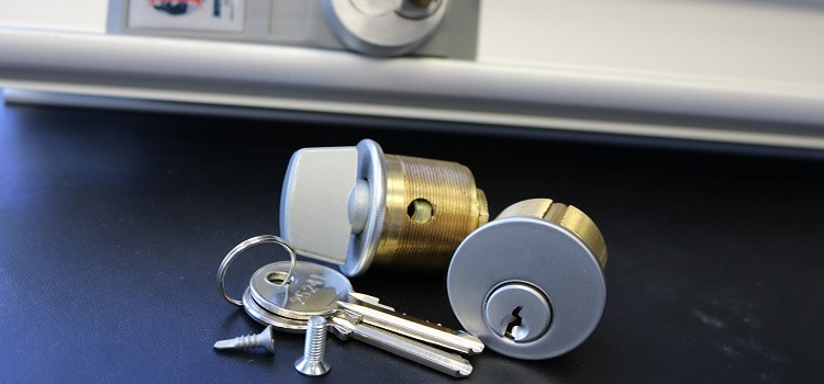 Commercial Lock Installation Gardena