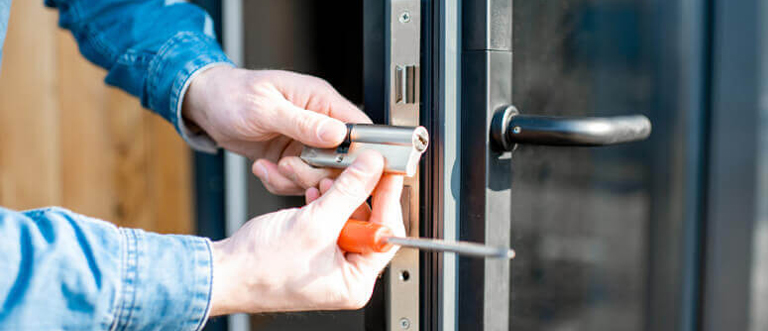 Commercial Locksmith Gardena